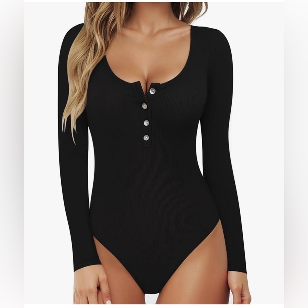 Black long sleeve bodysuit